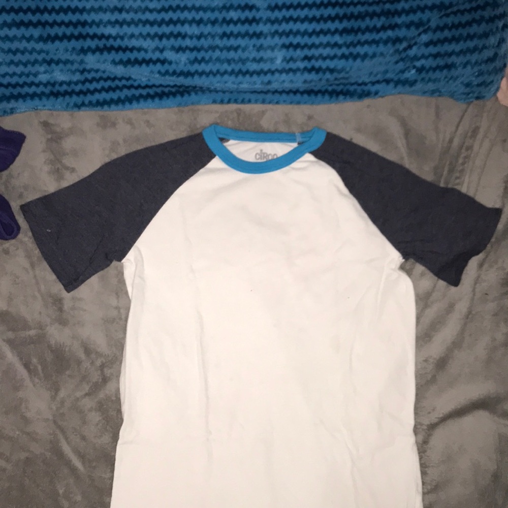 Boys circo shirt